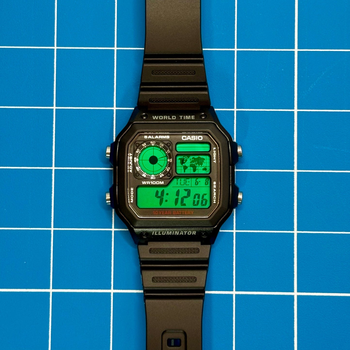 “Tracker” Casio Royale